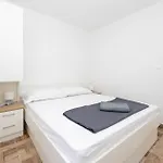 Amazing In With Wifi Apartman *