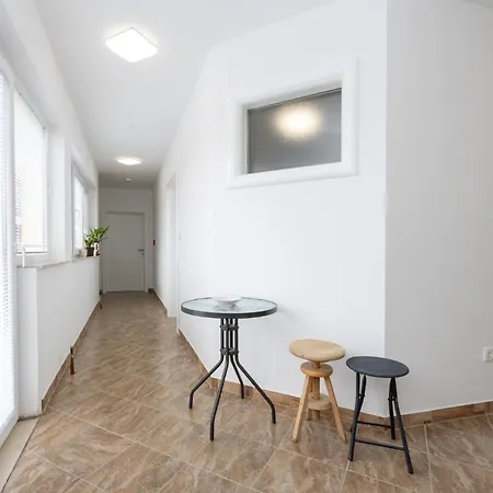 1 Bedroom Gorgeous In * 이모츠키